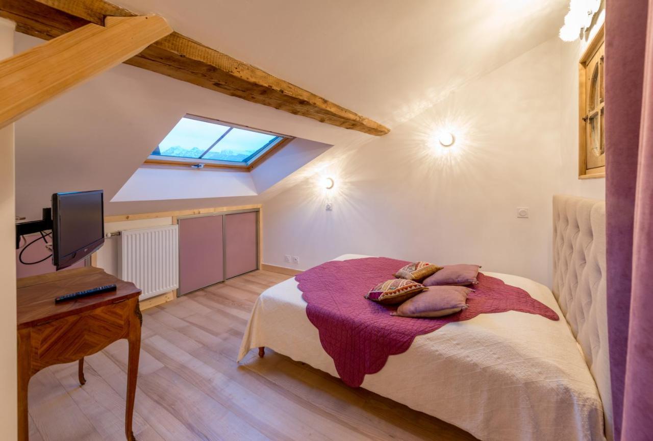 Au Cheval Blanc - appartements et chambres d'hôtes Albertville Extérieur photo